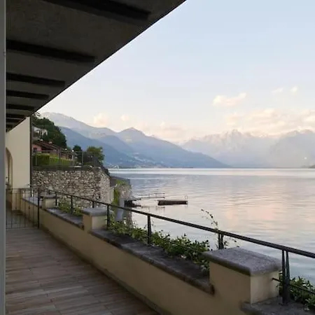 Prachtig Met Zicht Op Meer Apartament